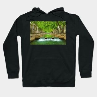 Les Quais de la Fontaine Hoodie